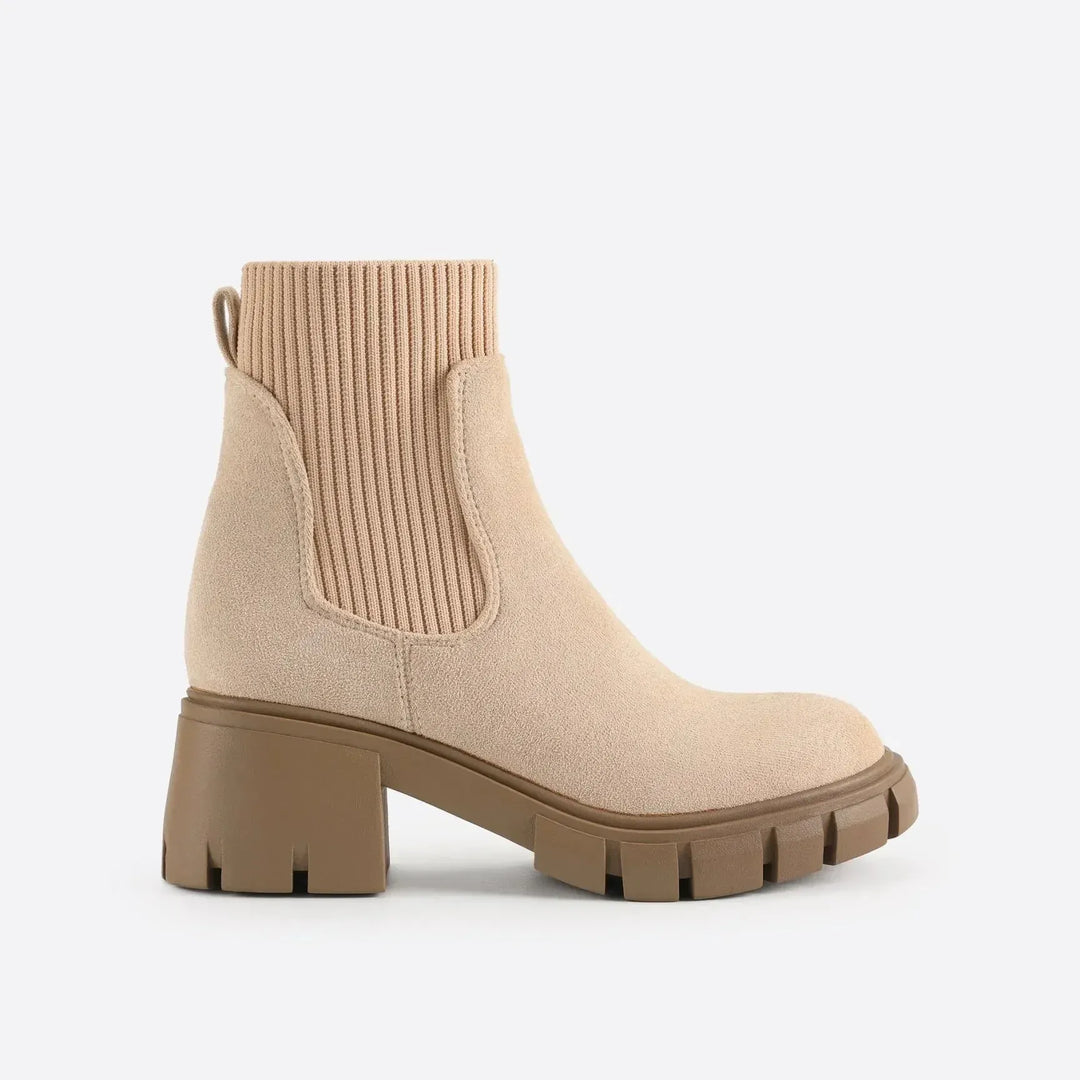Boreal™ | Botas chelsea de caña baja con forro cálido y acabado premium
