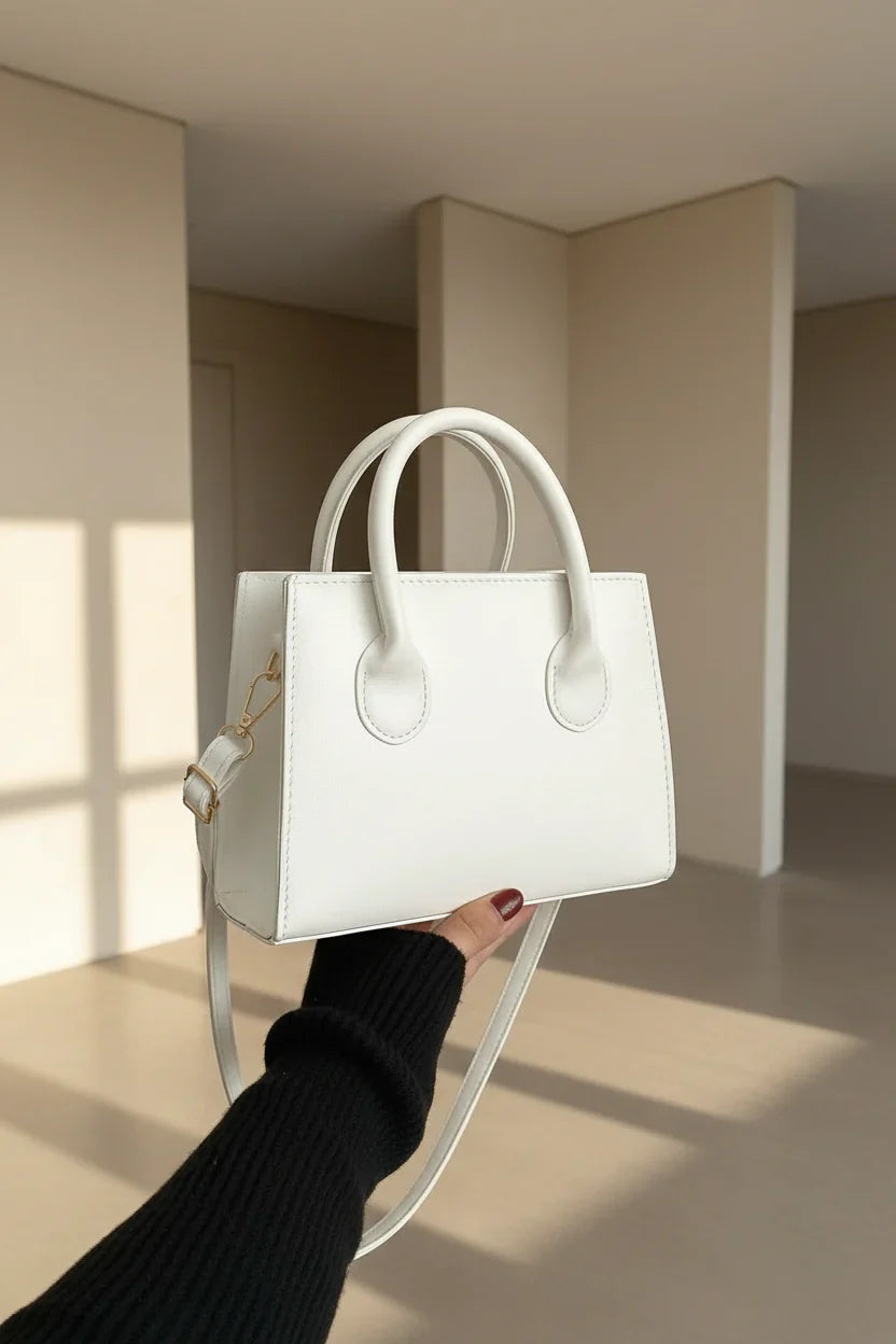 Victoria™ | Mini saco tote estruturado e minimalista