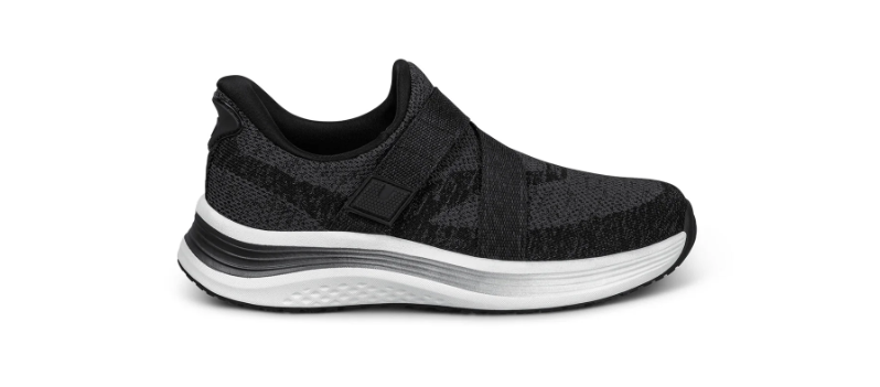 Naya - Slip-on ligero y cómodo para días activos